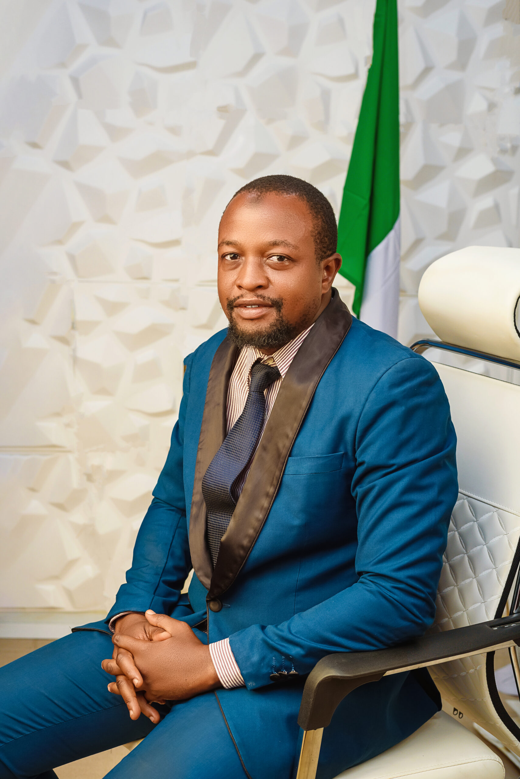 Abdulrasheed Isiaka (4) Abdulrasheed Isiaka (4)